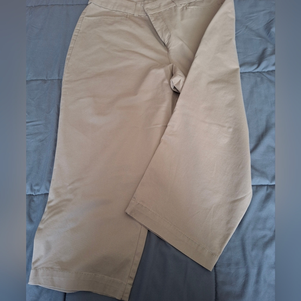 Women's Tan Pants